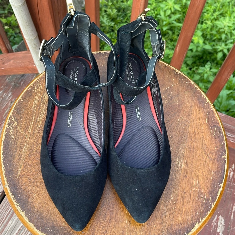Rockport Total Motion Suede Pointed Toe Flats with colored gold heel sz 7-5 - Picture 2 of 7